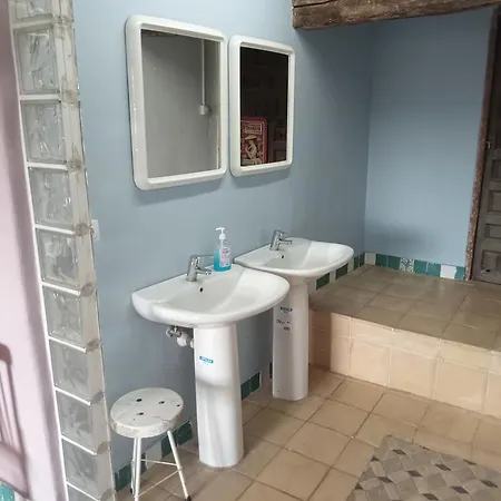 De Peregrinos Casa Nostra Hostel Castrojeriz