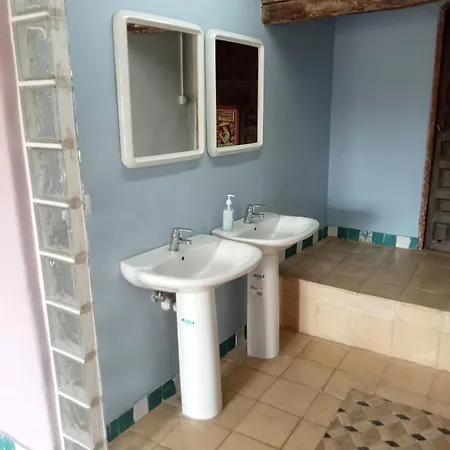 De Peregrinos Casa Nostra * Castrojeriz