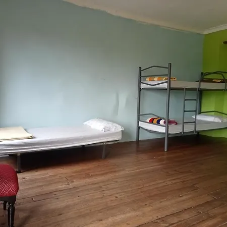 De Peregrinos Casa Nostra