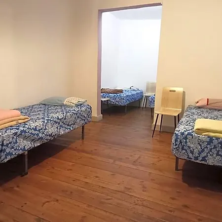 De Peregrinos Casa Nostra *