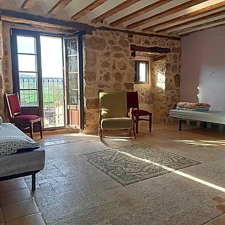 De Peregrinos Casa Nostra