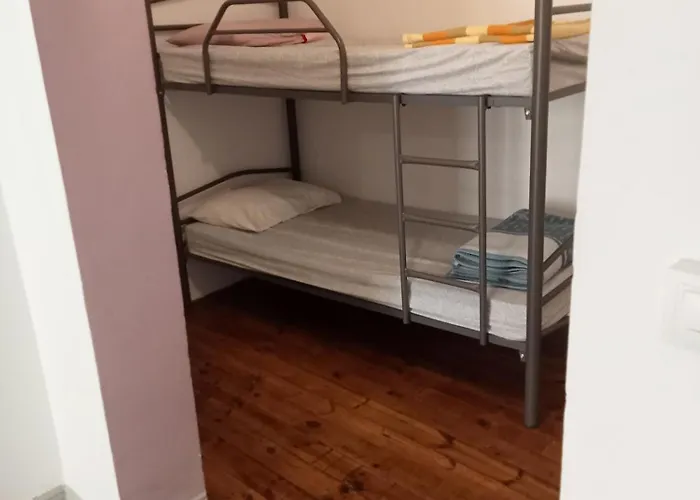 De Peregrinos Casa Nostra