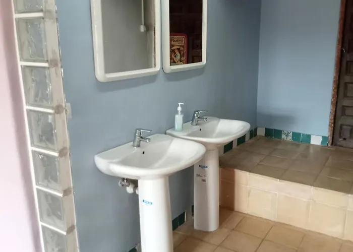 De Peregrinos Casa Nostra * Castrojeriz