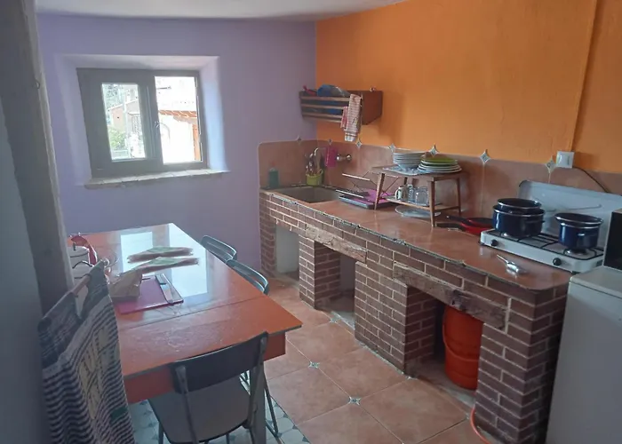 De Peregrinos Casa Nostra 카스트로헤리츠
